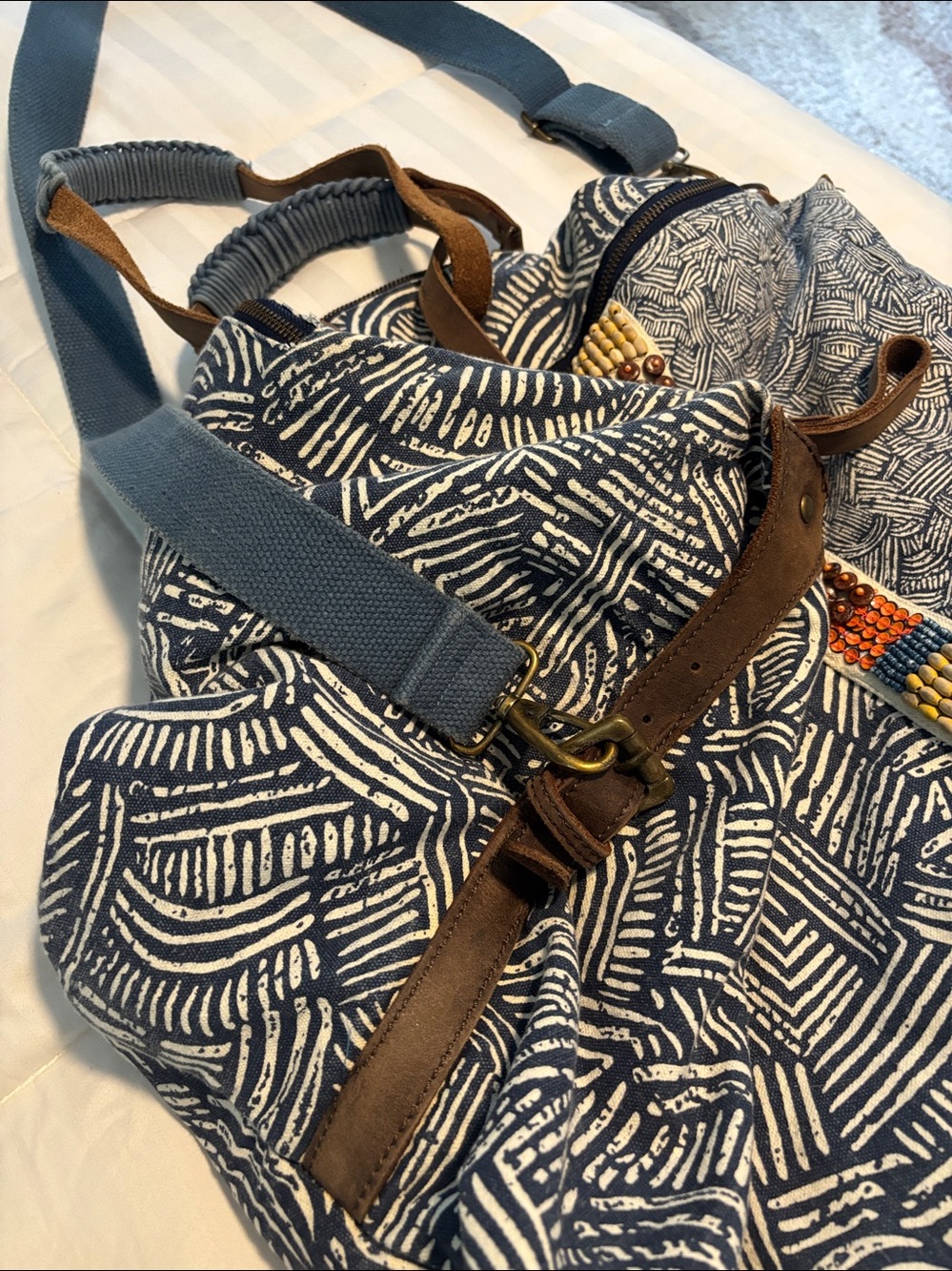 Anthropologie Jasper & Jeera Teresa Weekender Blue & White Leather Trims Bag - Picture 6 of 15